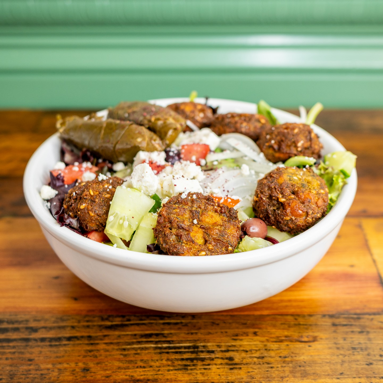 Fresh and Flavorful Mediterranean Plates